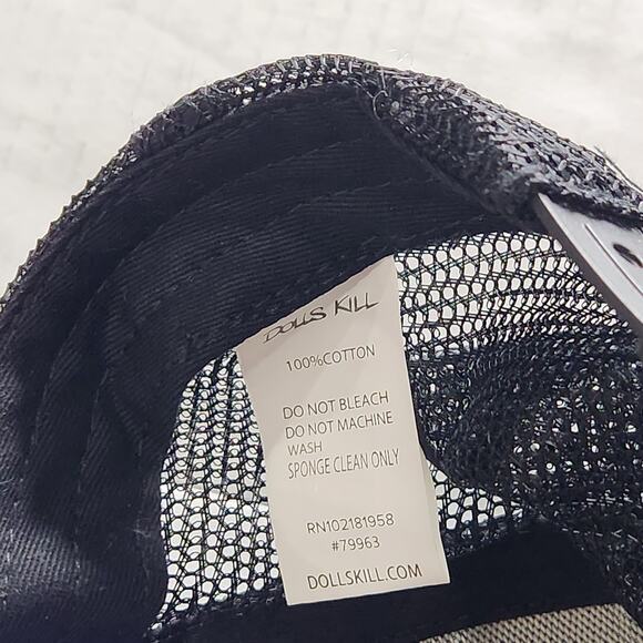 Dolls Kill Trucker Hat Embroidered Logo Snap Back Baseball Cap - Picture 9 of 10